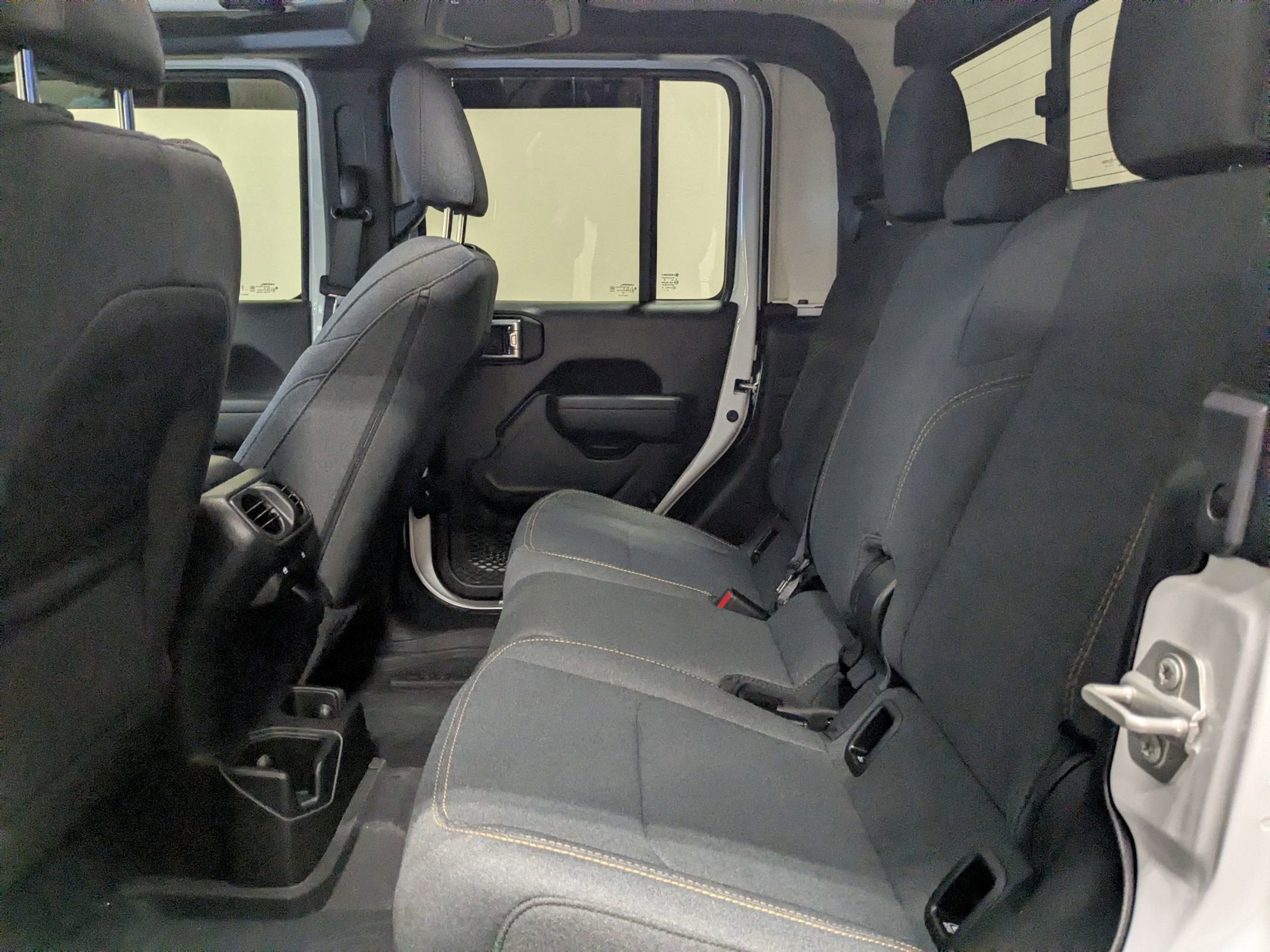 2024 Jeep Gladiator Willys