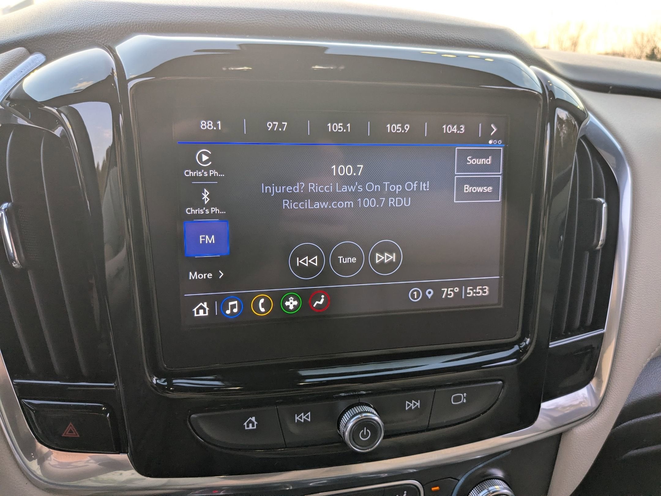 2022 Chevrolet Traverse LT Leather