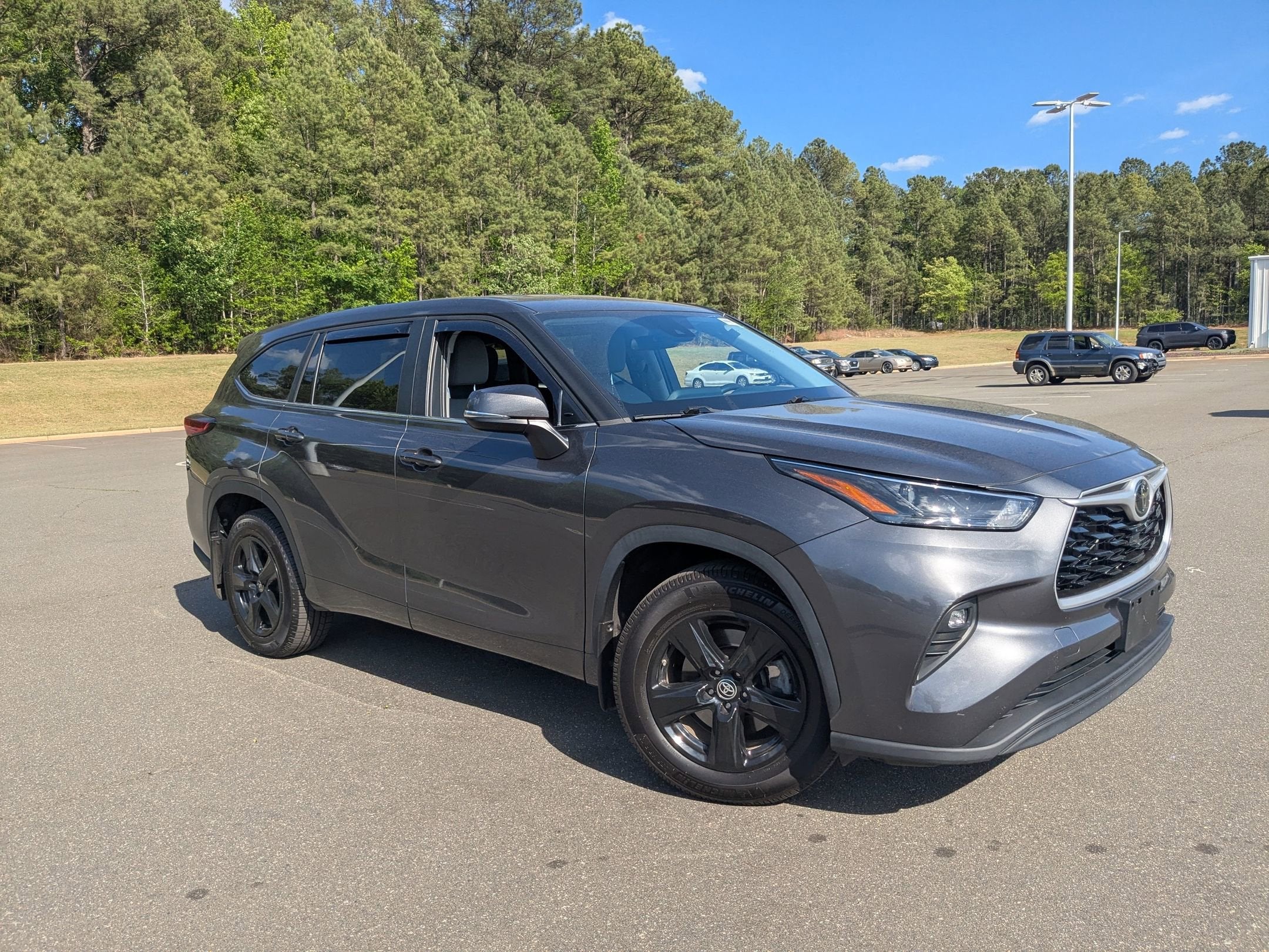 2023 Toyota Highlander L