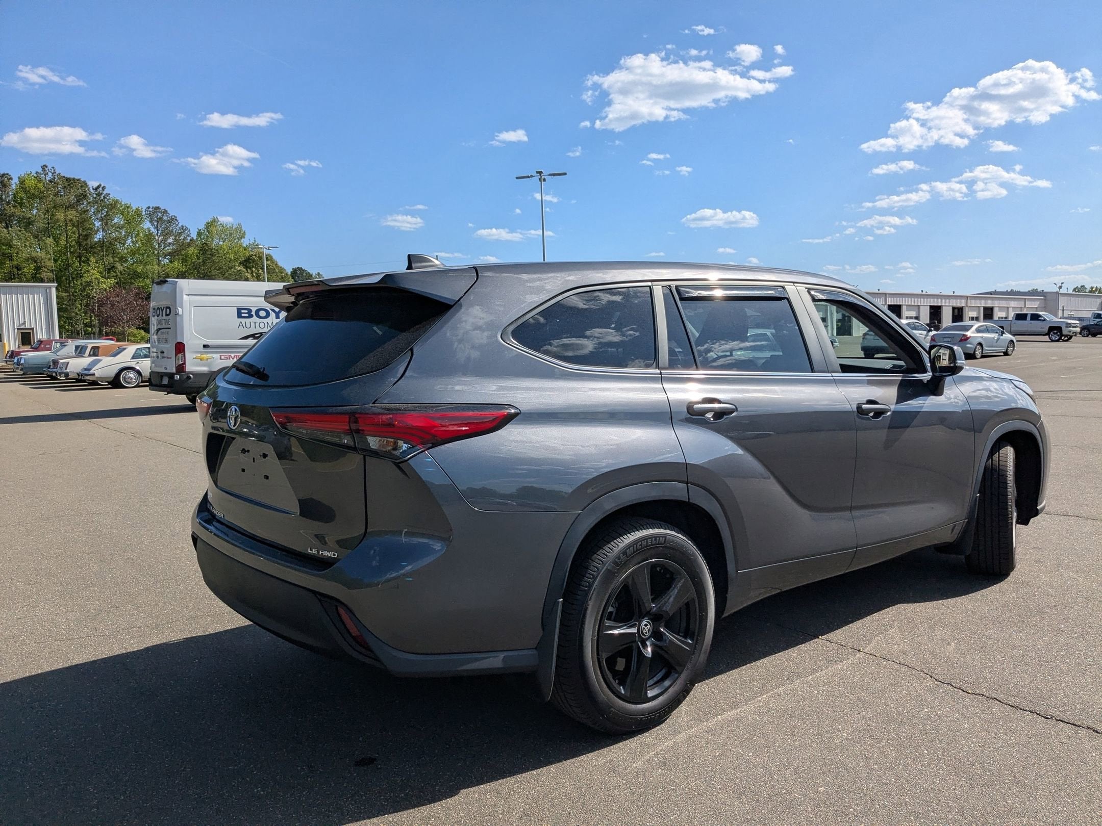 2023 Toyota Highlander L