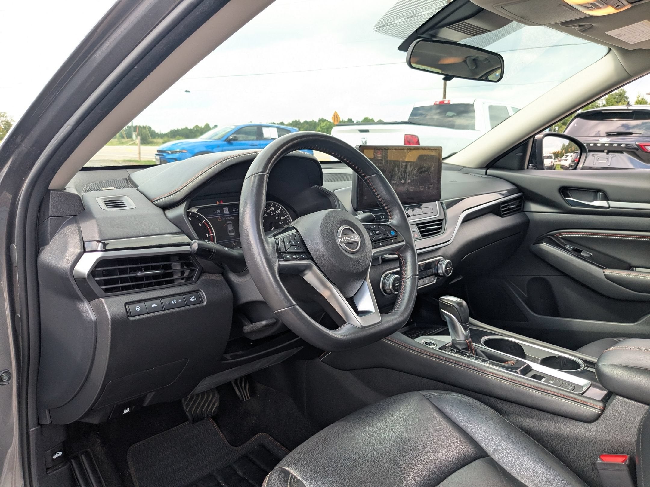 2023 Nissan Altima SR VC-Turbo FWD