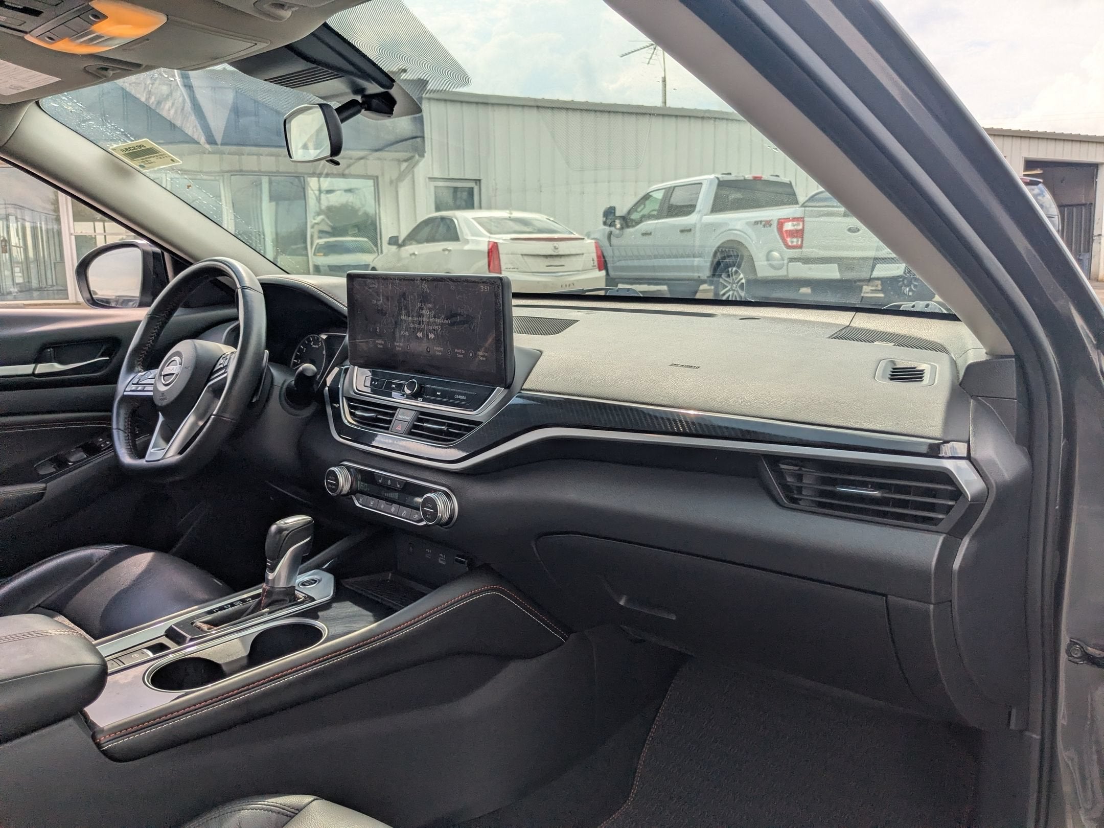 2023 Nissan Altima SR VC-Turbo FWD