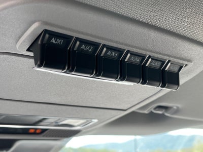 2026 Ford Super Duty F-450 DRW LARIAT