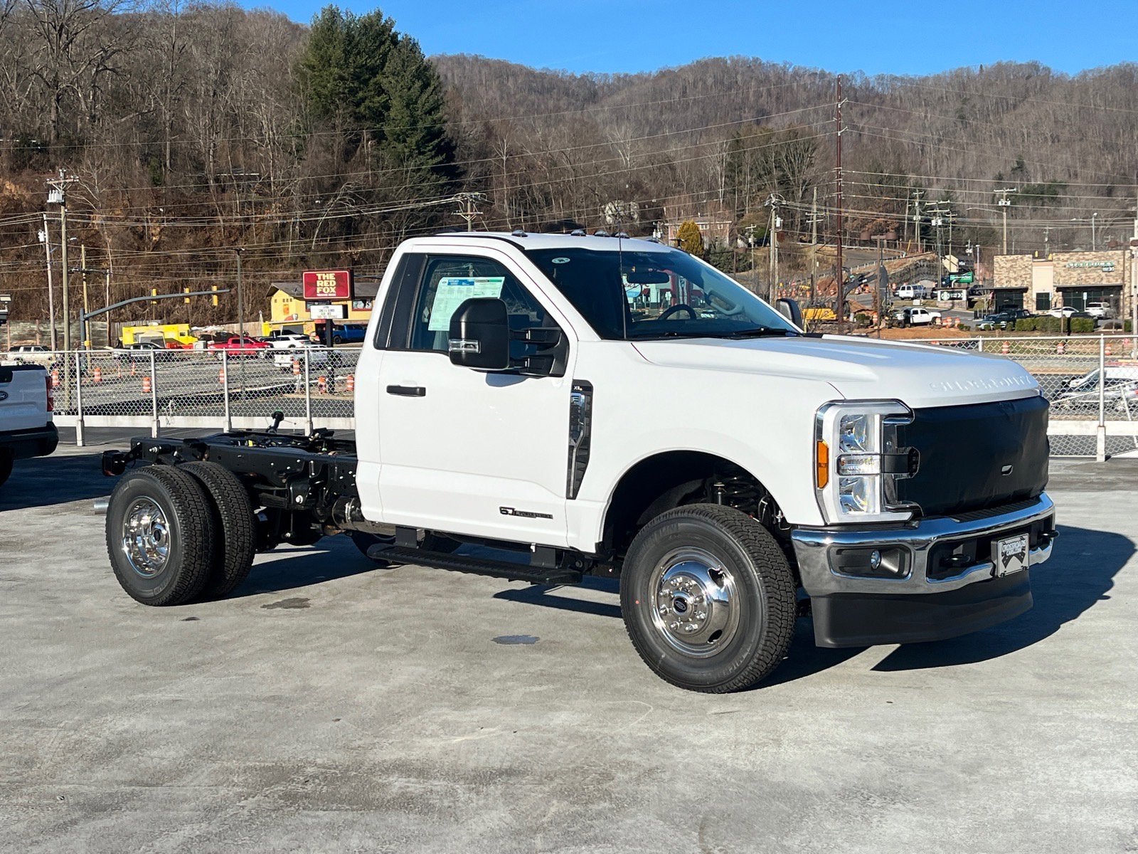 2026 Ford Super Duty F-350 DRW XL