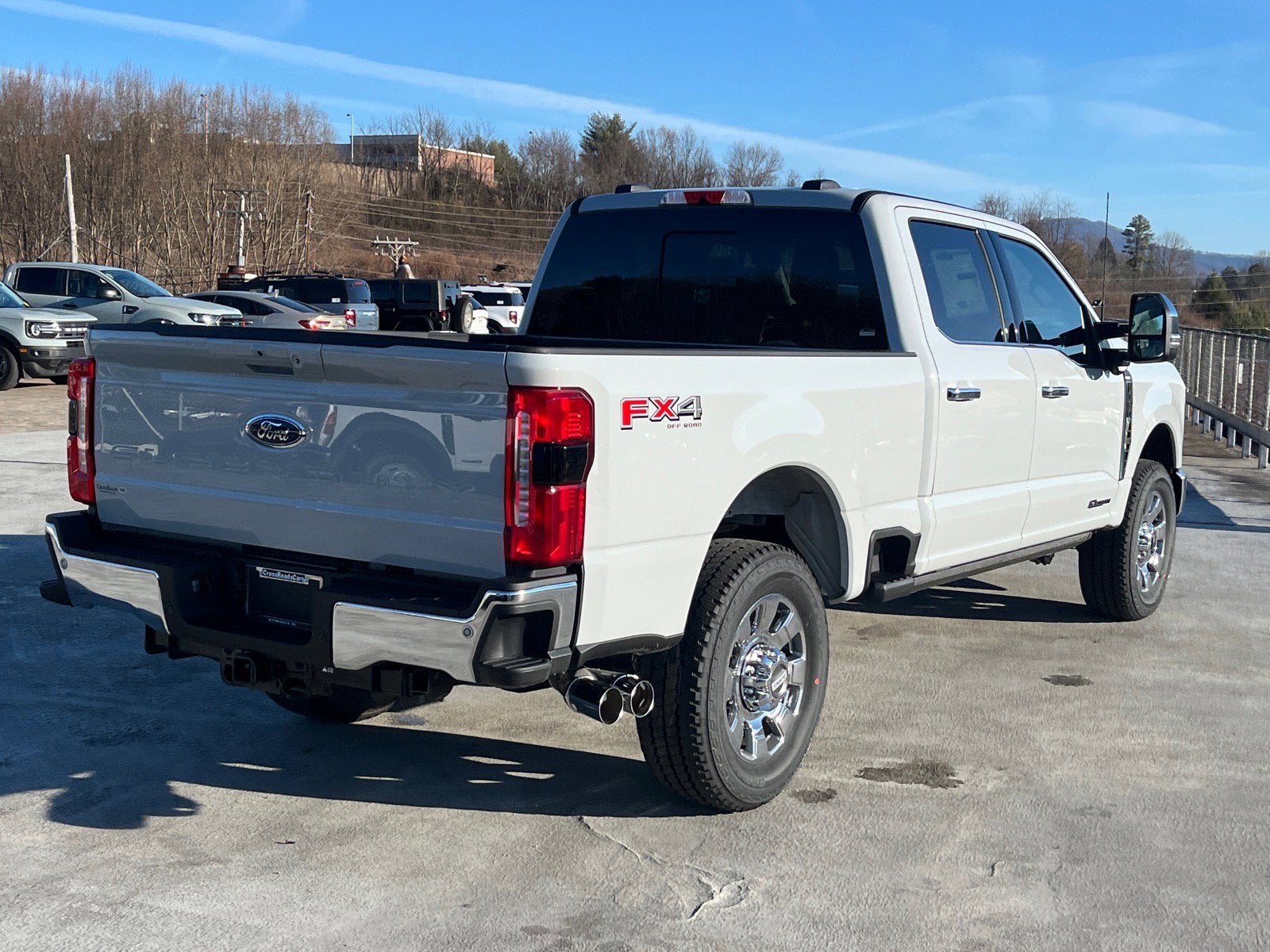 2026 Ford Super Duty F-350 SRW LARIAT