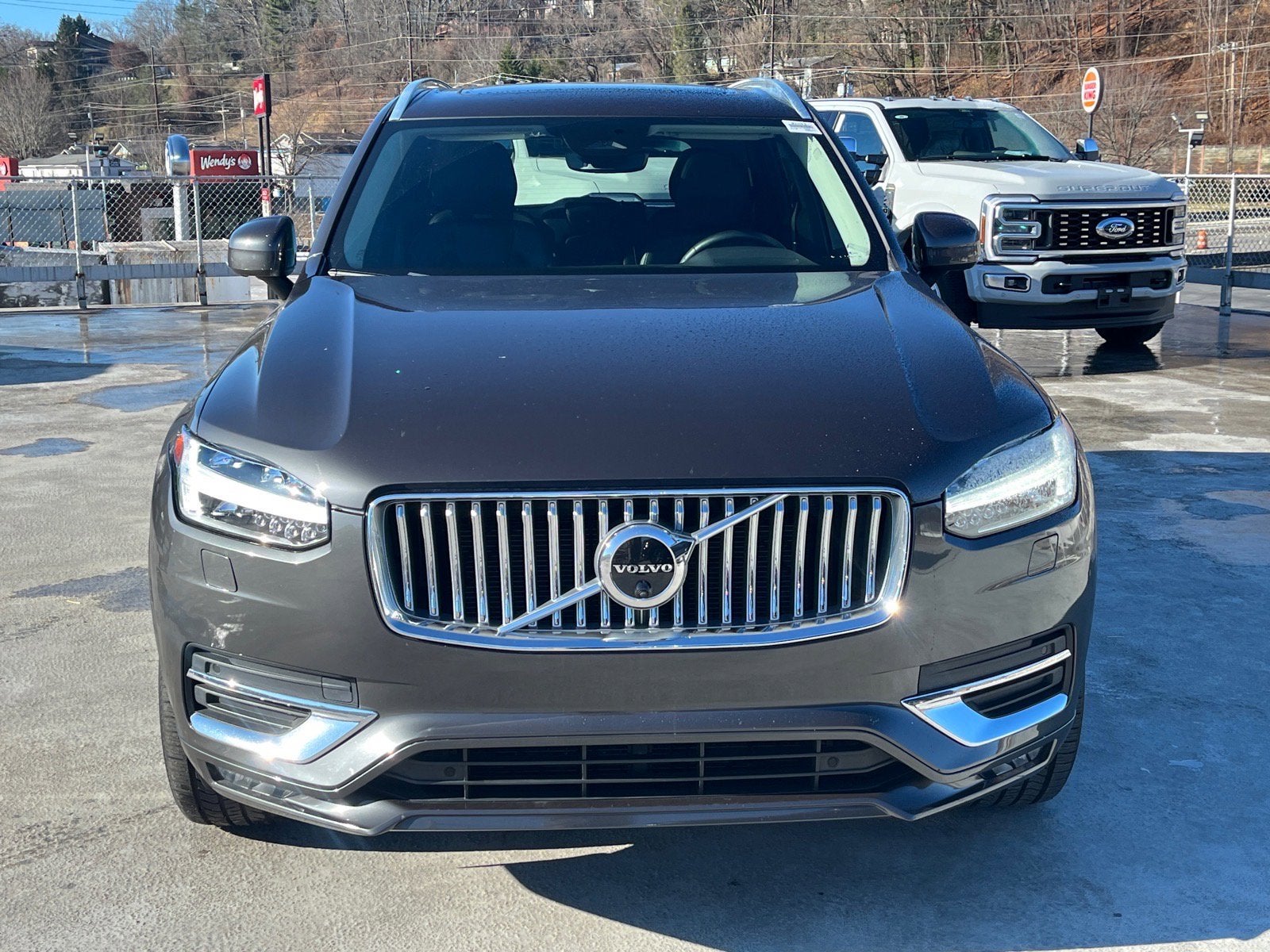 2023 Volvo XC90 Plus