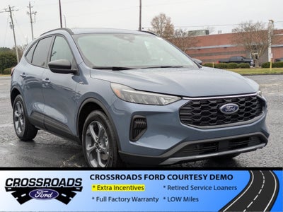 2025 Ford Escape ST-Line - Crossroads Courtesy Demo