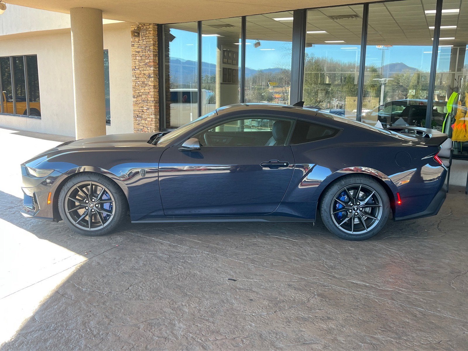 2025 Ford Mustang Dark Horse