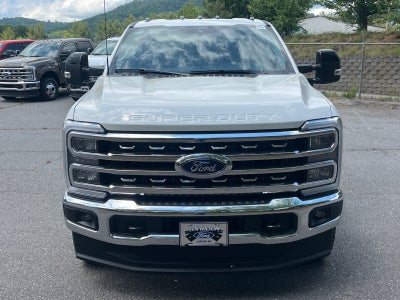 2026 Ford Super Duty F-350 DRW LARIAT