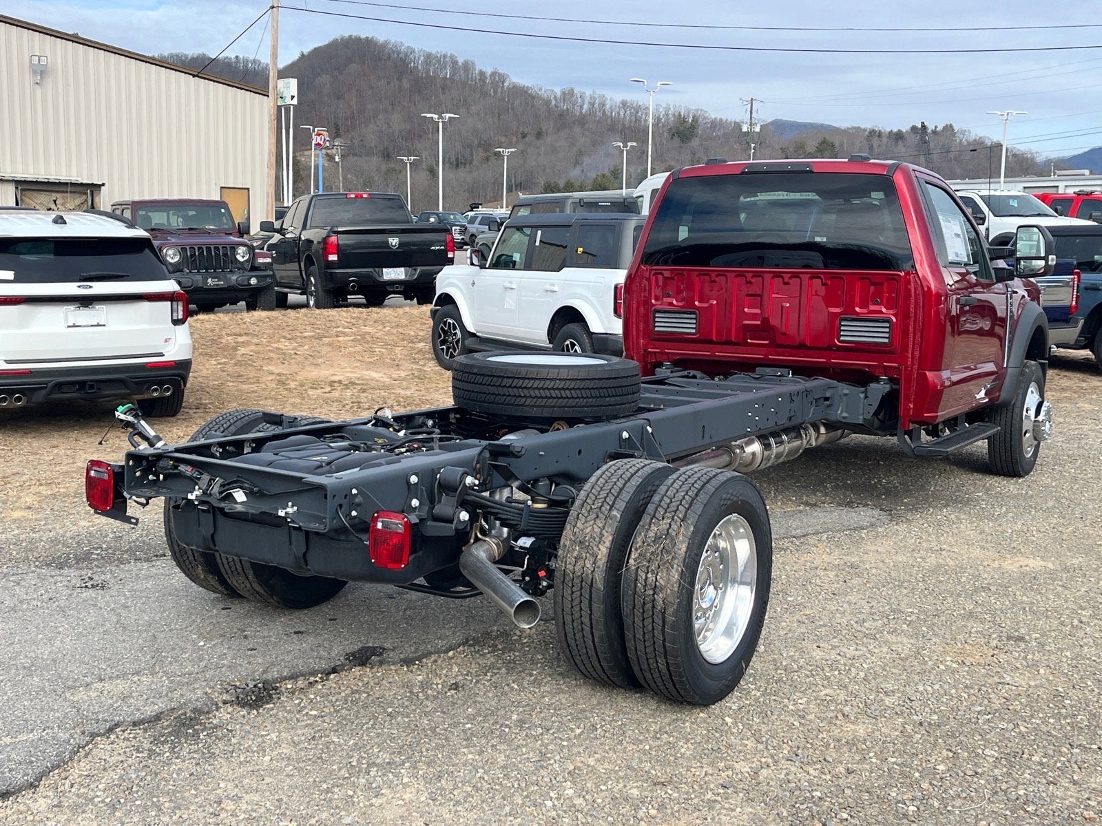 2026 Ford Super Duty F-550 DRW XLT DRW