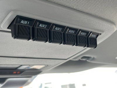 2025 Ford Super Duty F-600 DRW XL