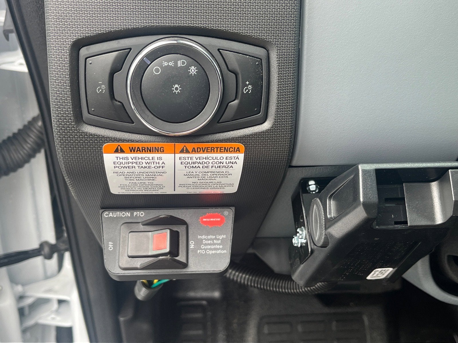 2026 Ford F-750SD Base