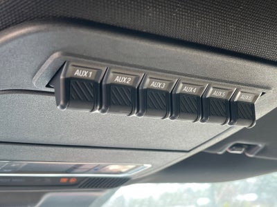 2026 Ford Super Duty F-550 DRW Lariat DRW