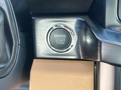 2026 Ford Super Duty F-550 DRW Lariat DRW