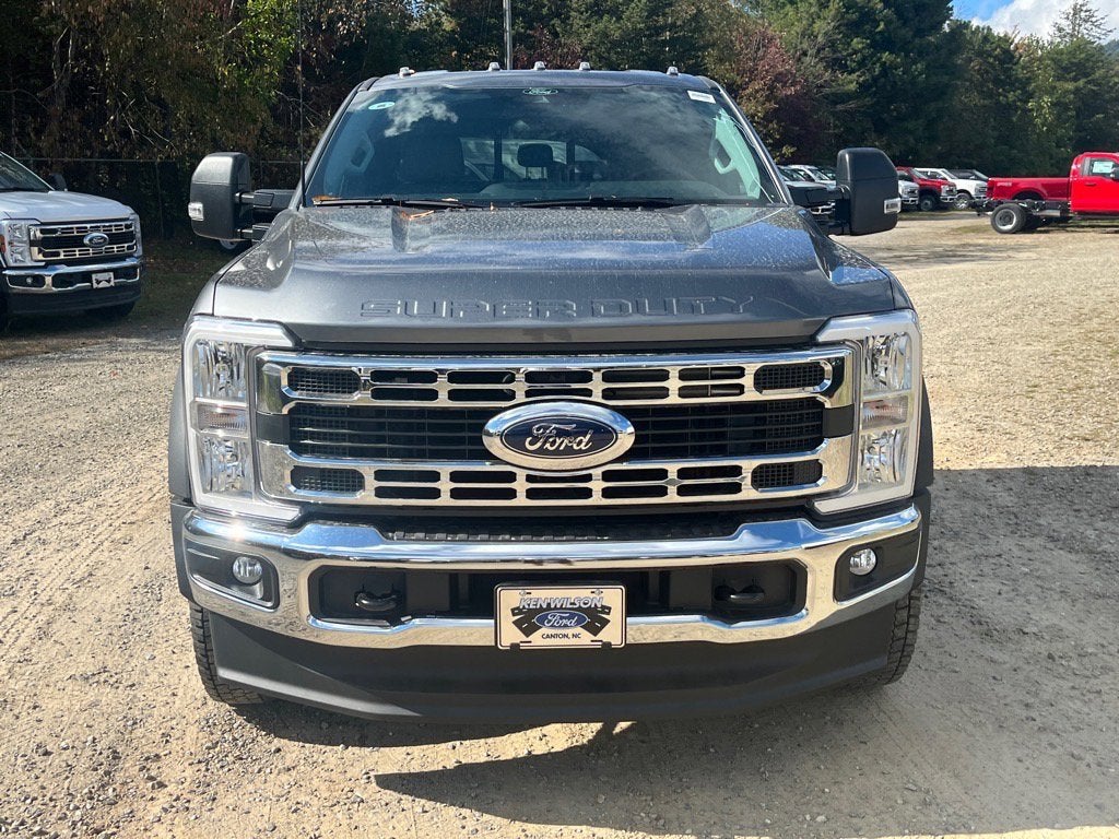 2026 Ford Super Duty F-550 DRW XL DRW