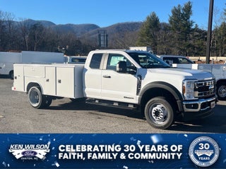 2026 Ford Super Duty F-550 DRW XL