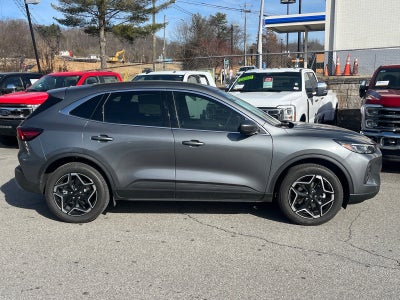 2026 Ford Escape Platinum