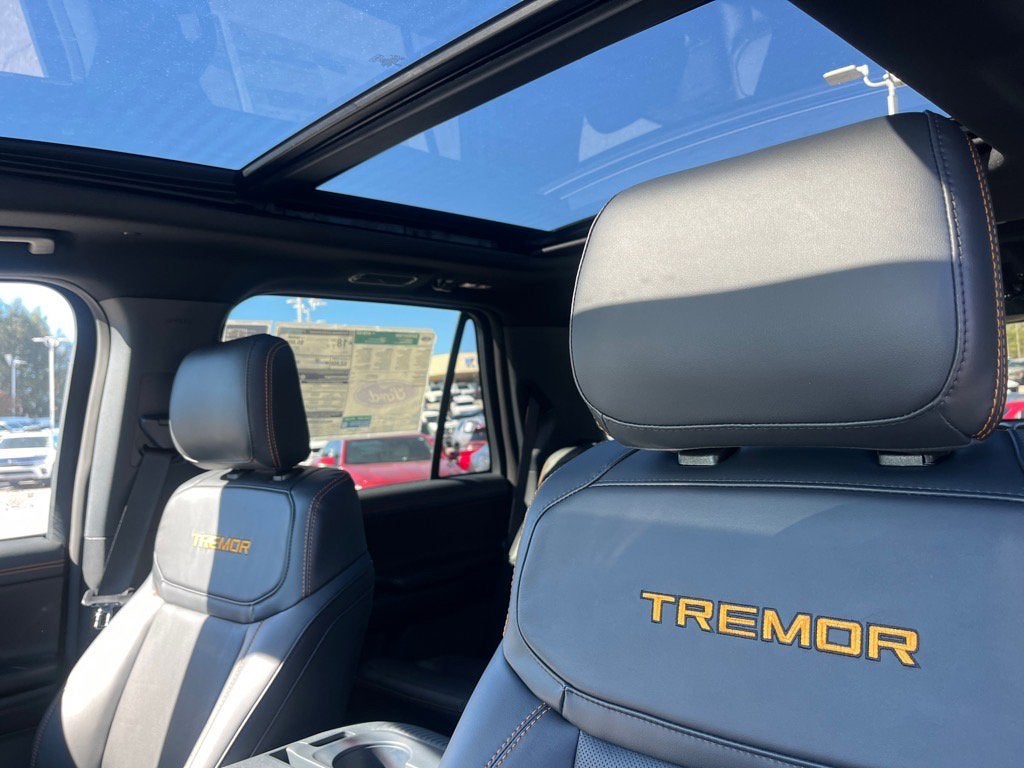 2025 Ford Expedition Tremor