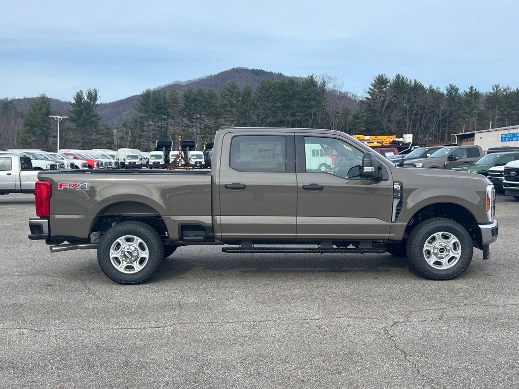 2026 Ford Super Duty F-250 SRW XLT