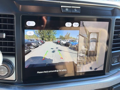 2027 Ford Super Duty F-250 SRW Platinum