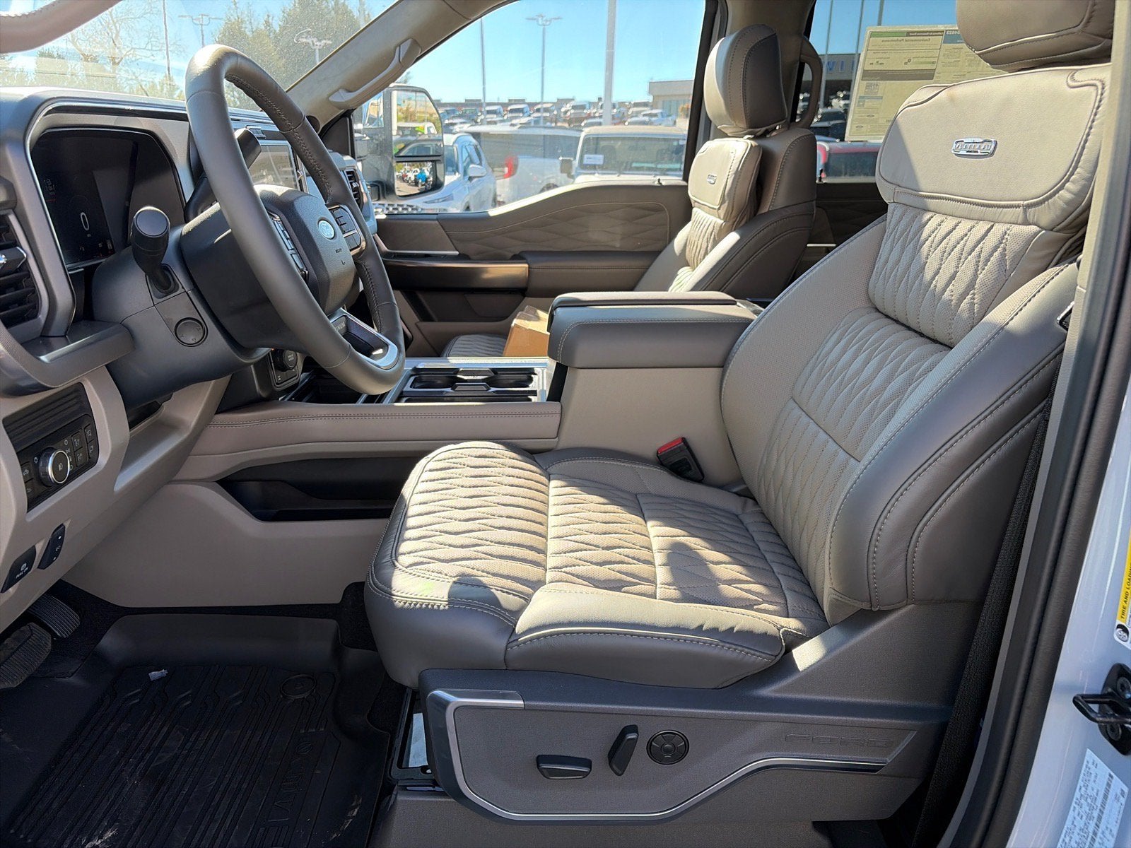 2027 Ford Super Duty F-250 SRW Platinum
