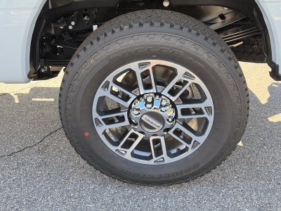 2027 Ford Super Duty F-250 SRW Platinum