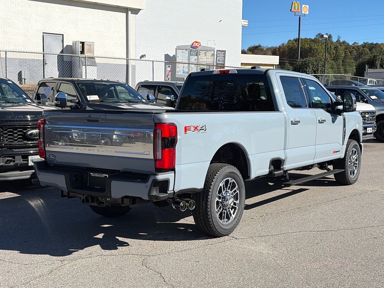 2027 Ford Super Duty F-250 SRW Platinum