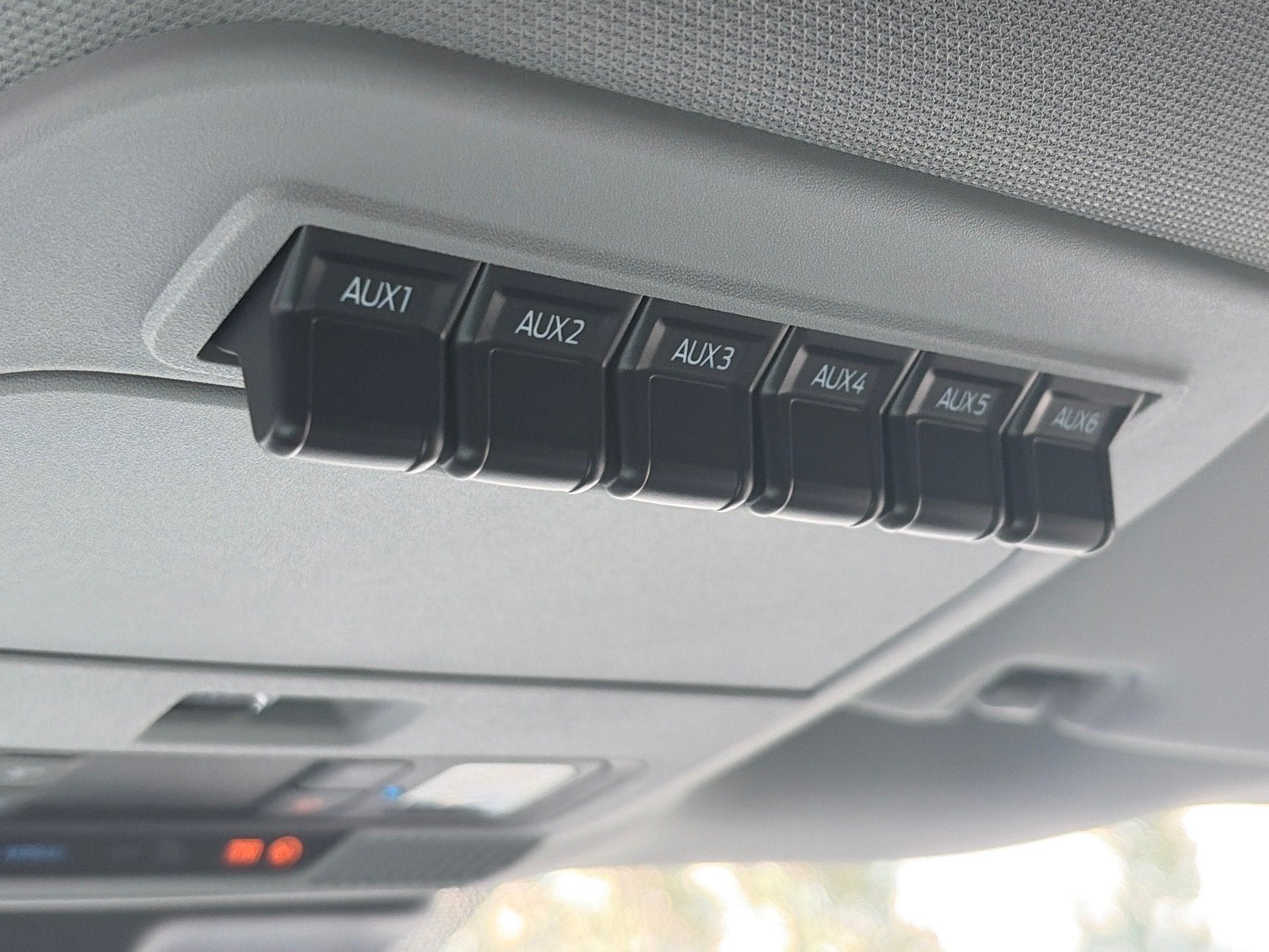 2027 Ford Super Duty F-250 SRW XLT