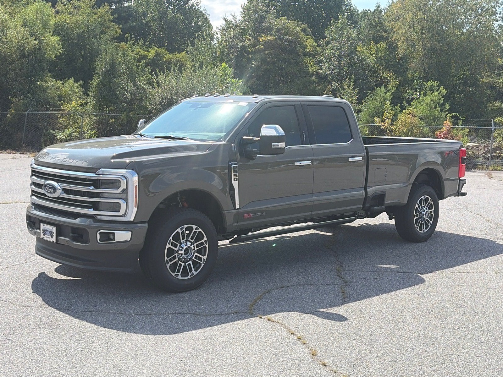 2026 Ford Super Duty F-350 SRW Platinum