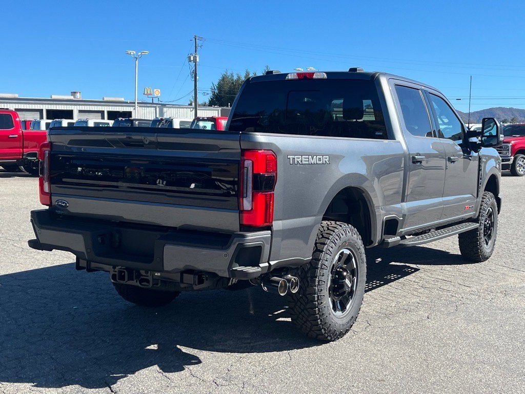 2026 Ford Super Duty F-350 SRW Platinum