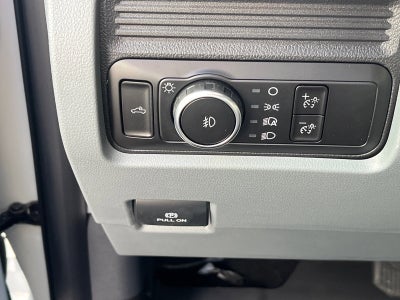 2026 Ford Super Duty F-350 SRW XLT