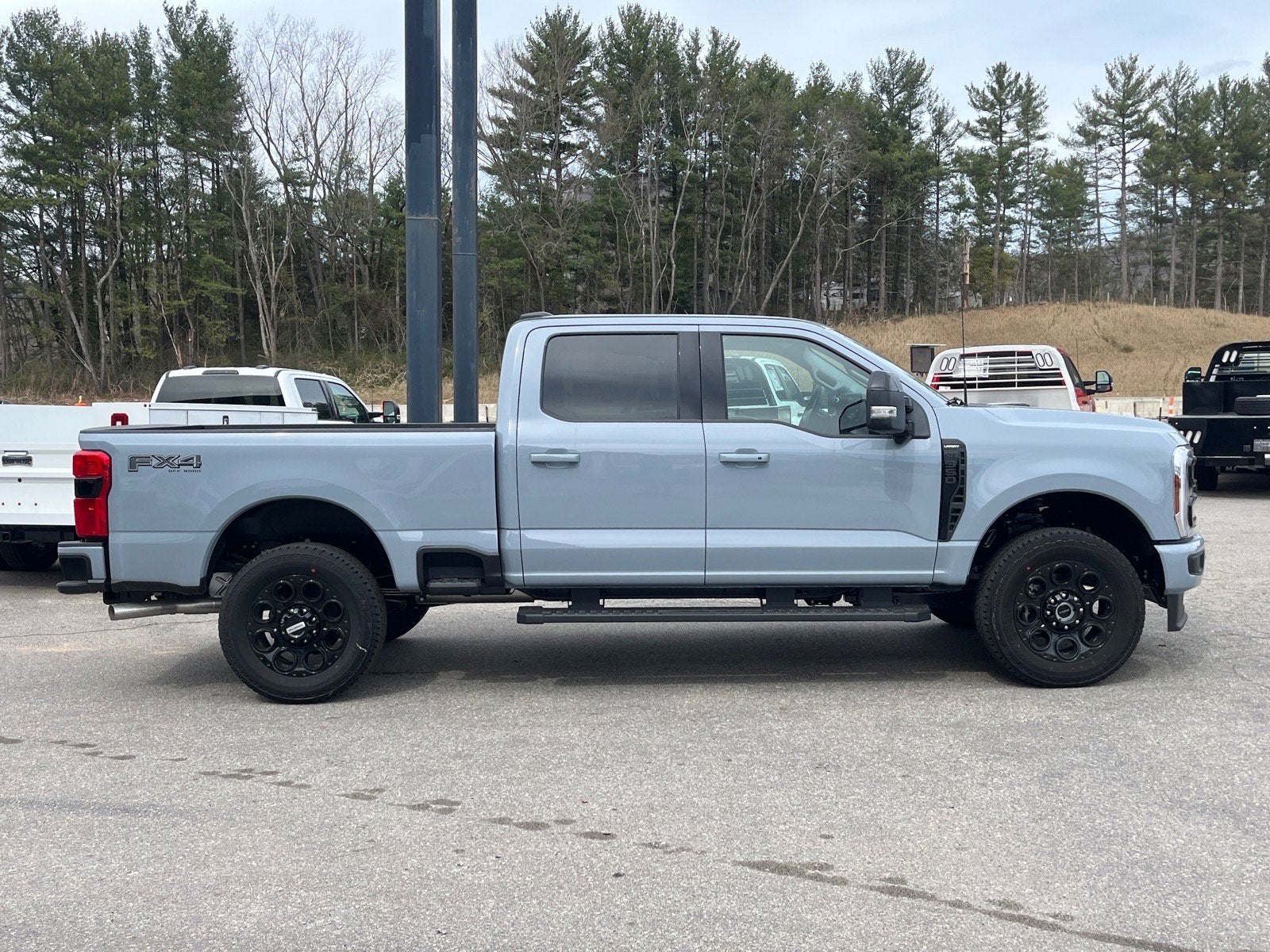 2026 Ford Super Duty F-350 SRW LARIAT