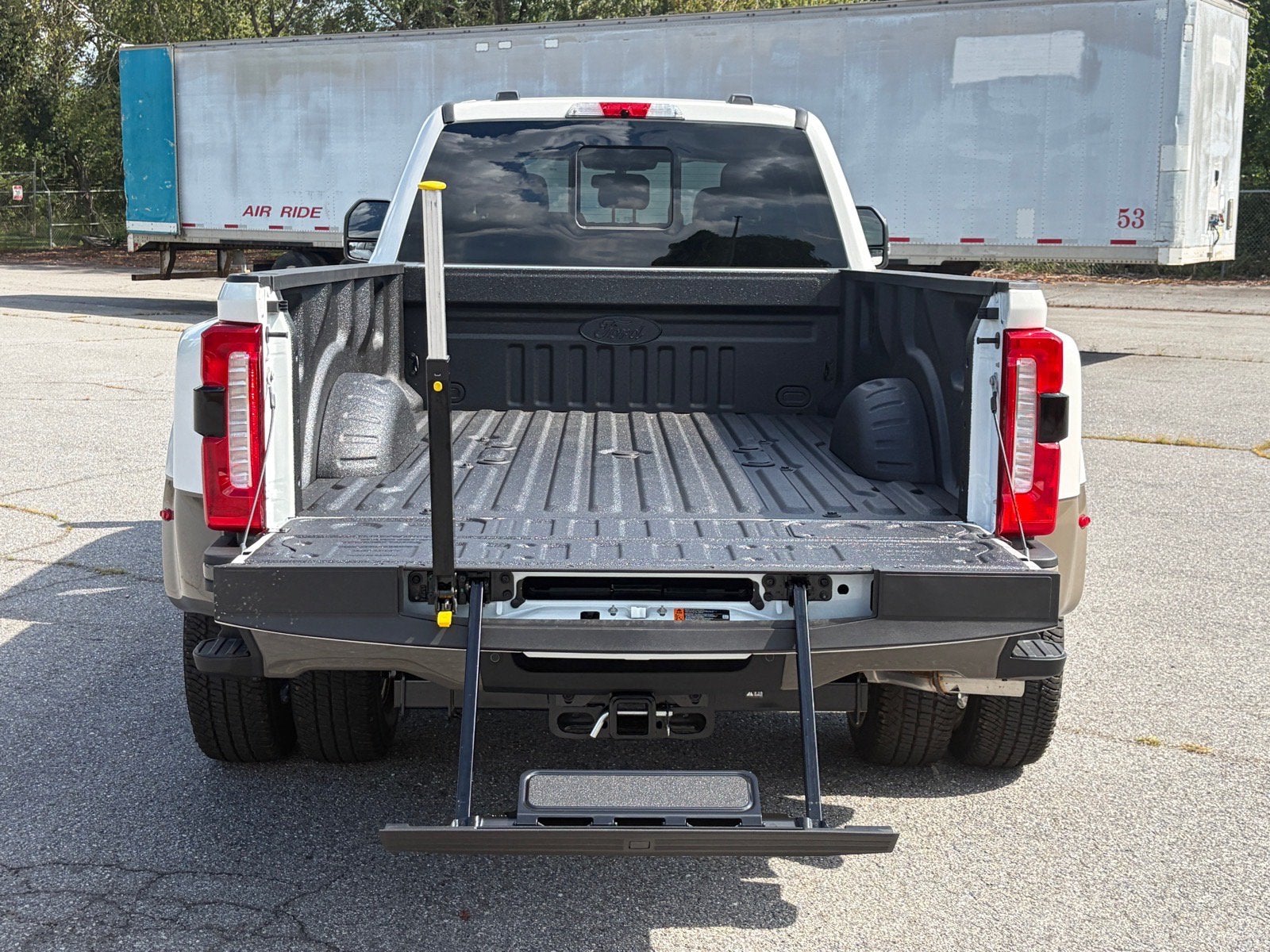 2026 Ford Super Duty F-350 DRW King Ranch