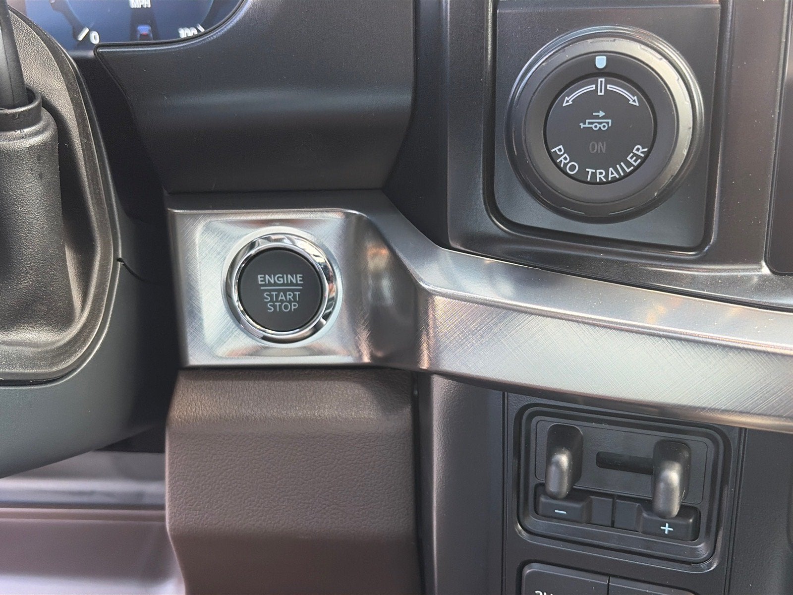 2026 Ford Super Duty F-350 DRW King Ranch