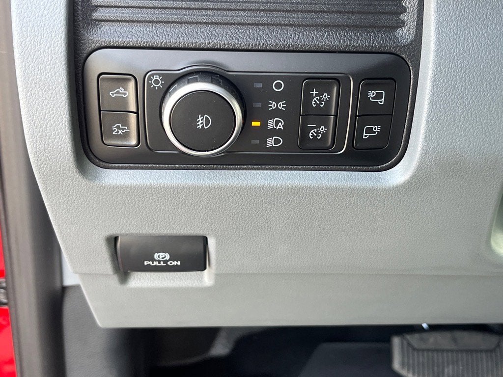 2026 Ford Super Duty F-350 DRW XLT DRW