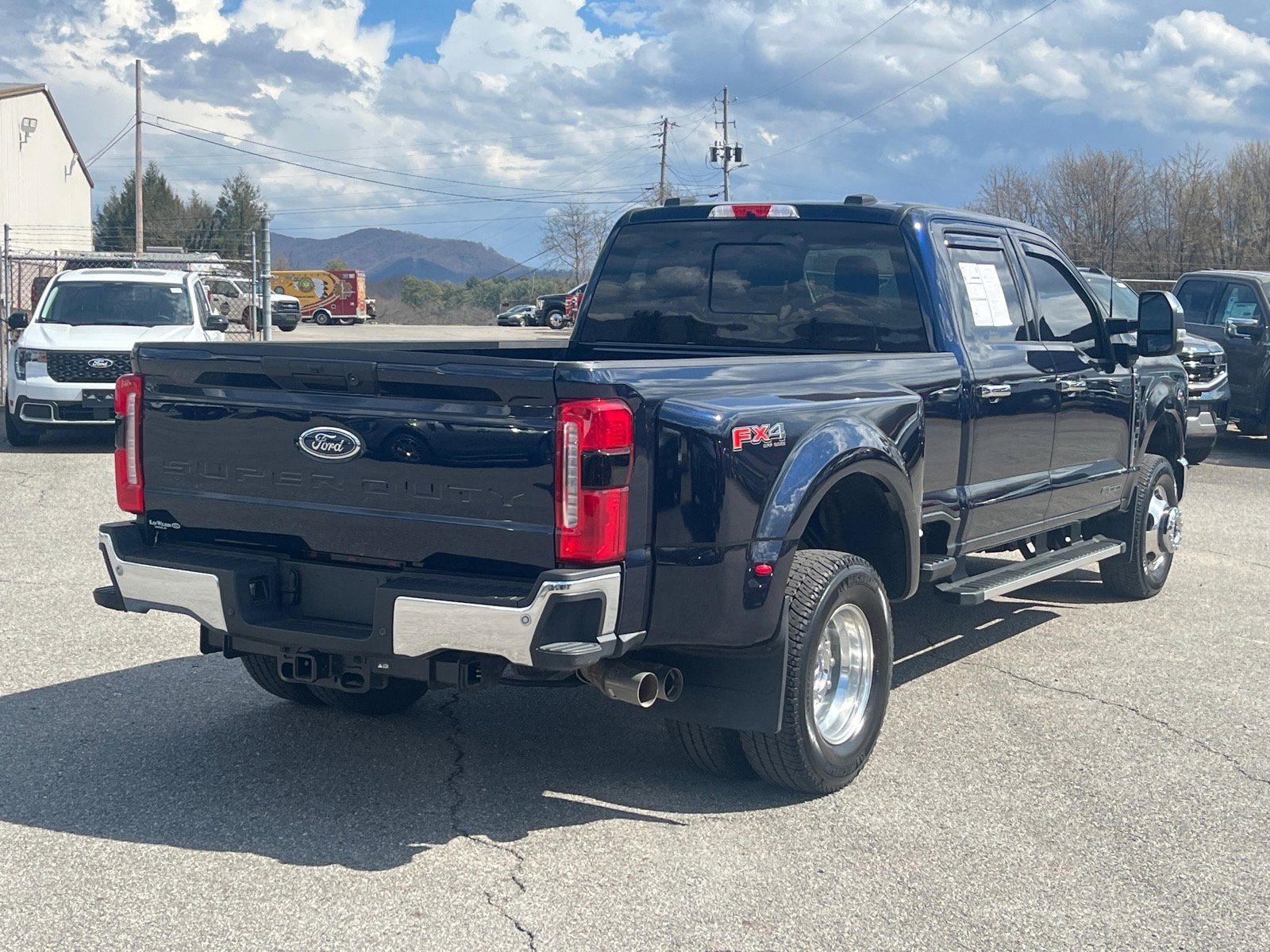 2024 Ford Super Duty F-350 DRW XLT