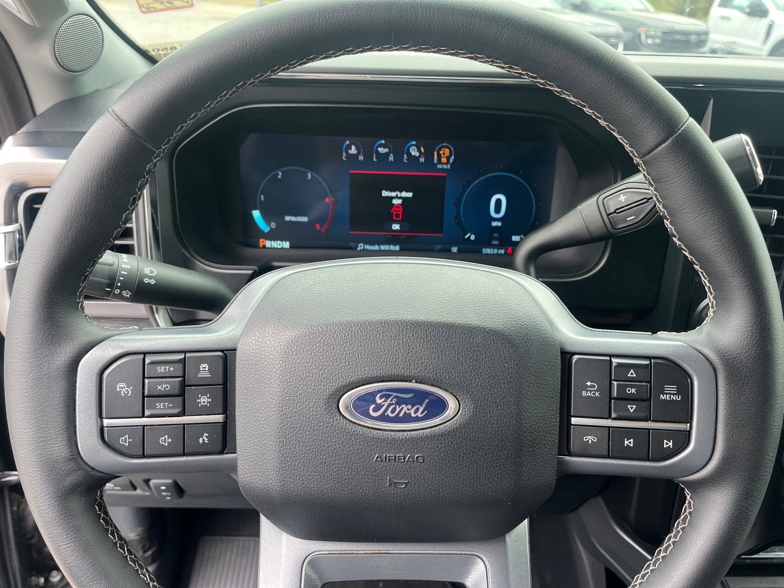 2025 Ford Super Duty F-450 DRW Lariat DRW