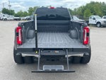 2025 Ford Super Duty F-450 DRW Lariat DRW