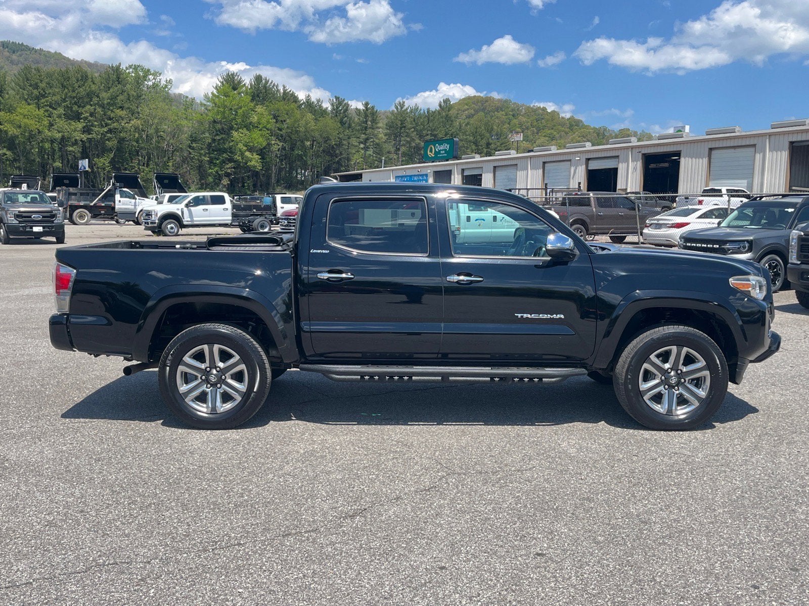 2017 Toyota Tacoma Limited