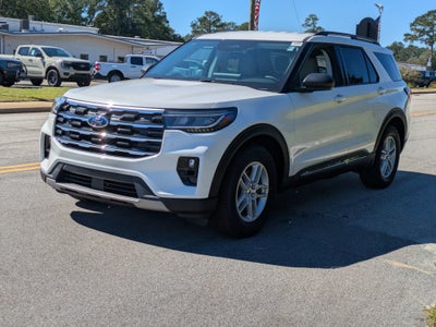 2025 Ford Explorer Active