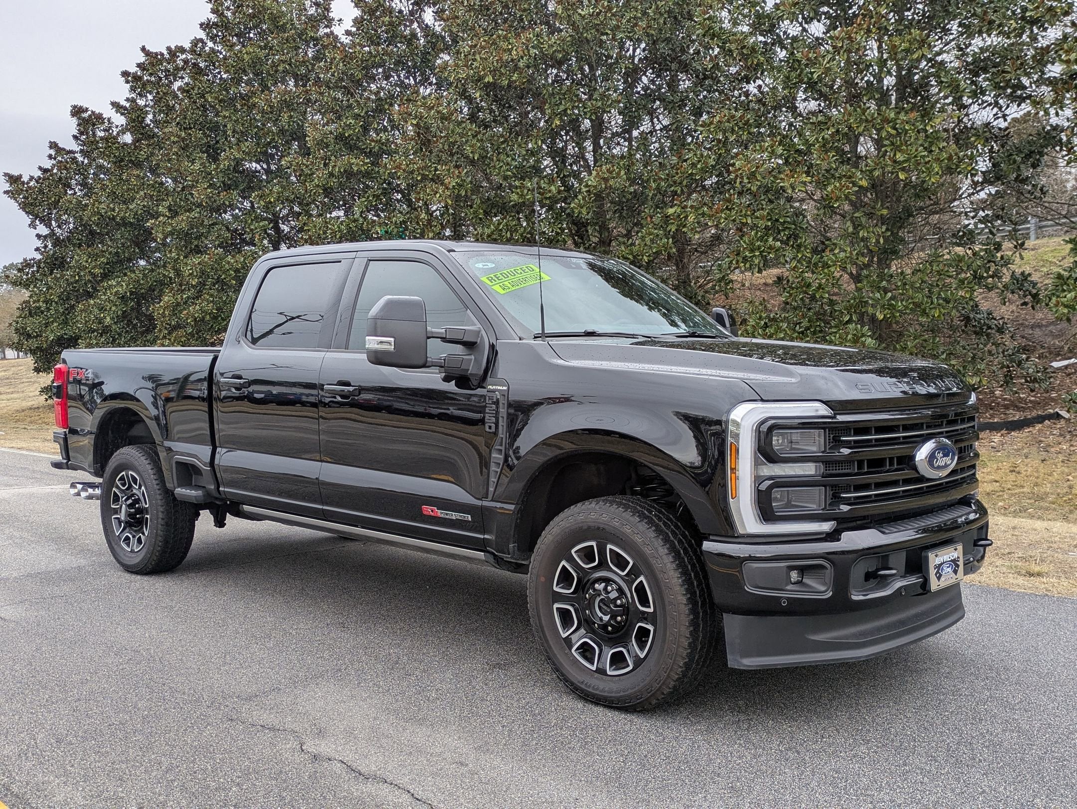 2025 Ford Super Duty F-250 SRW Platinum