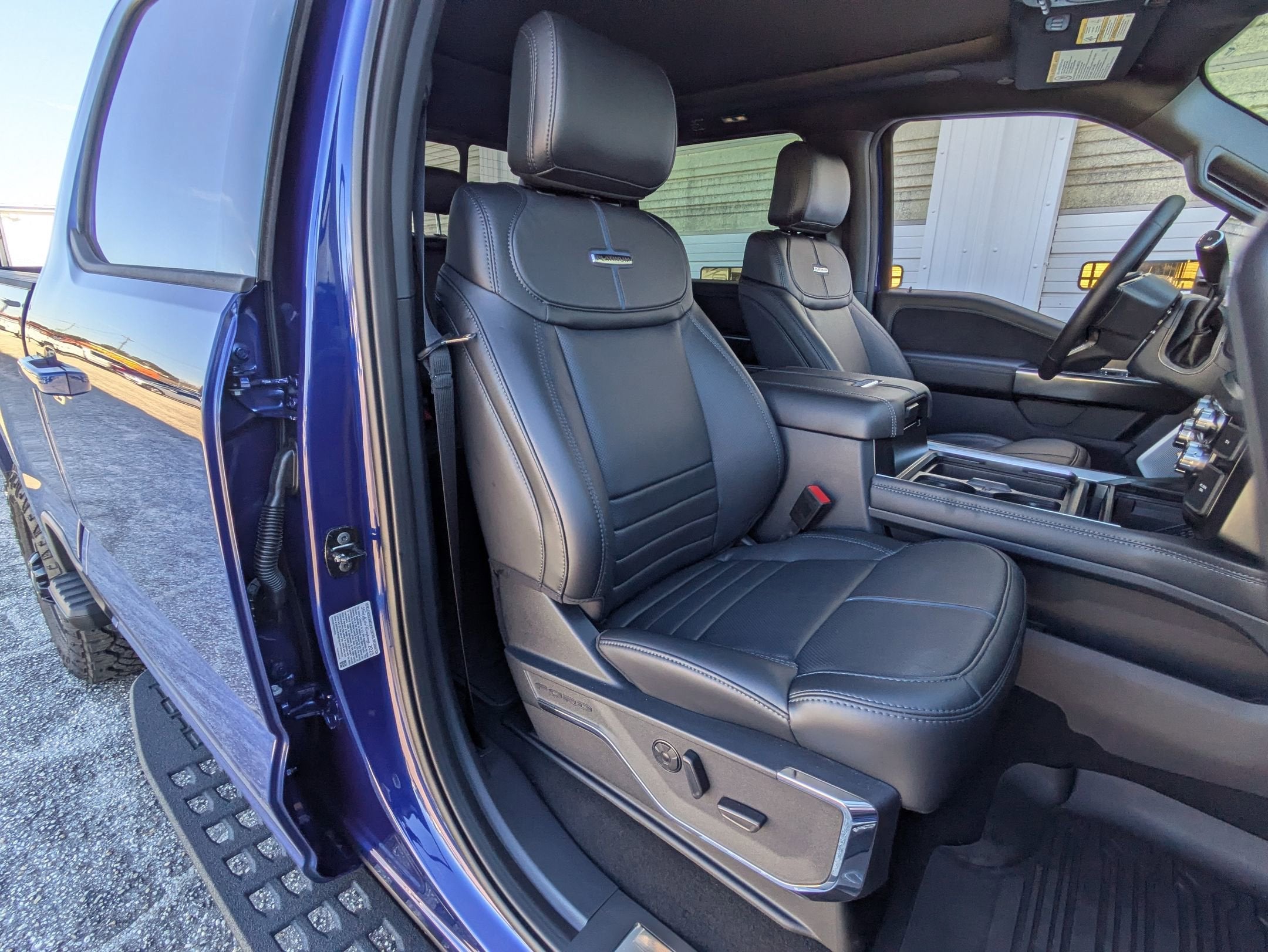 2026 Ford Super Duty F-350 SRW Platinum