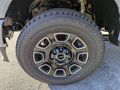 2025 Ford Super Duty F-350 SRW Platinum