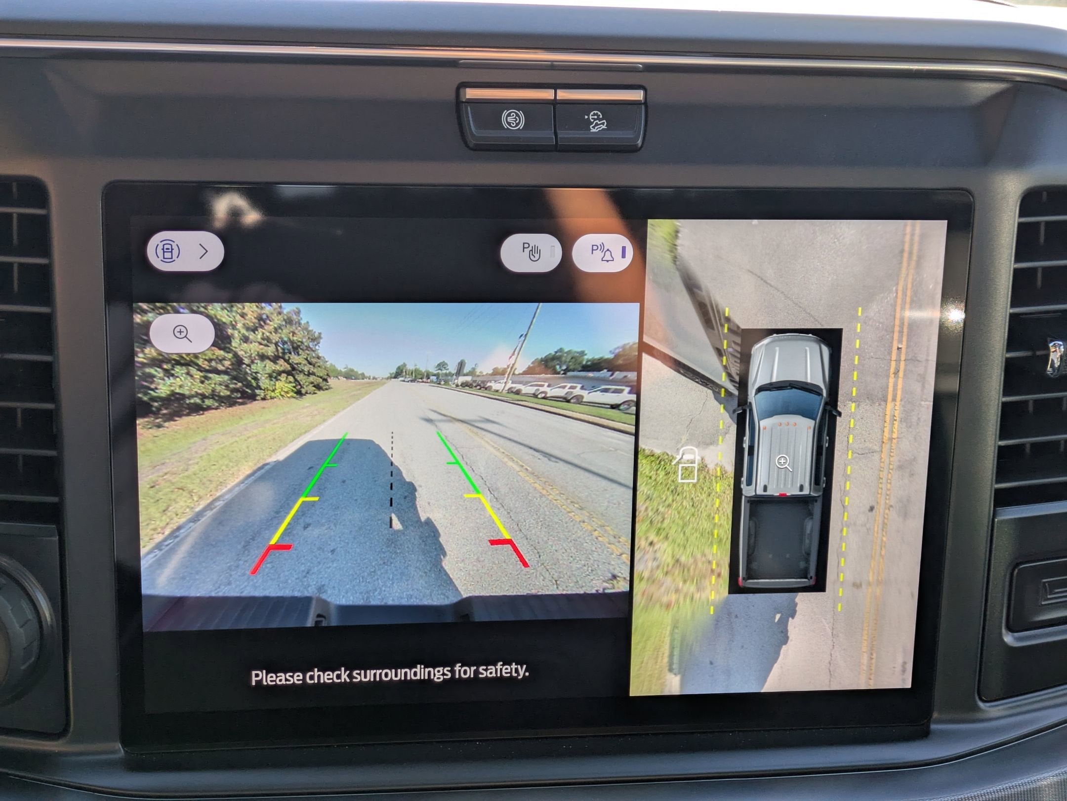 2025 Ford Super Duty F-350 SRW Platinum