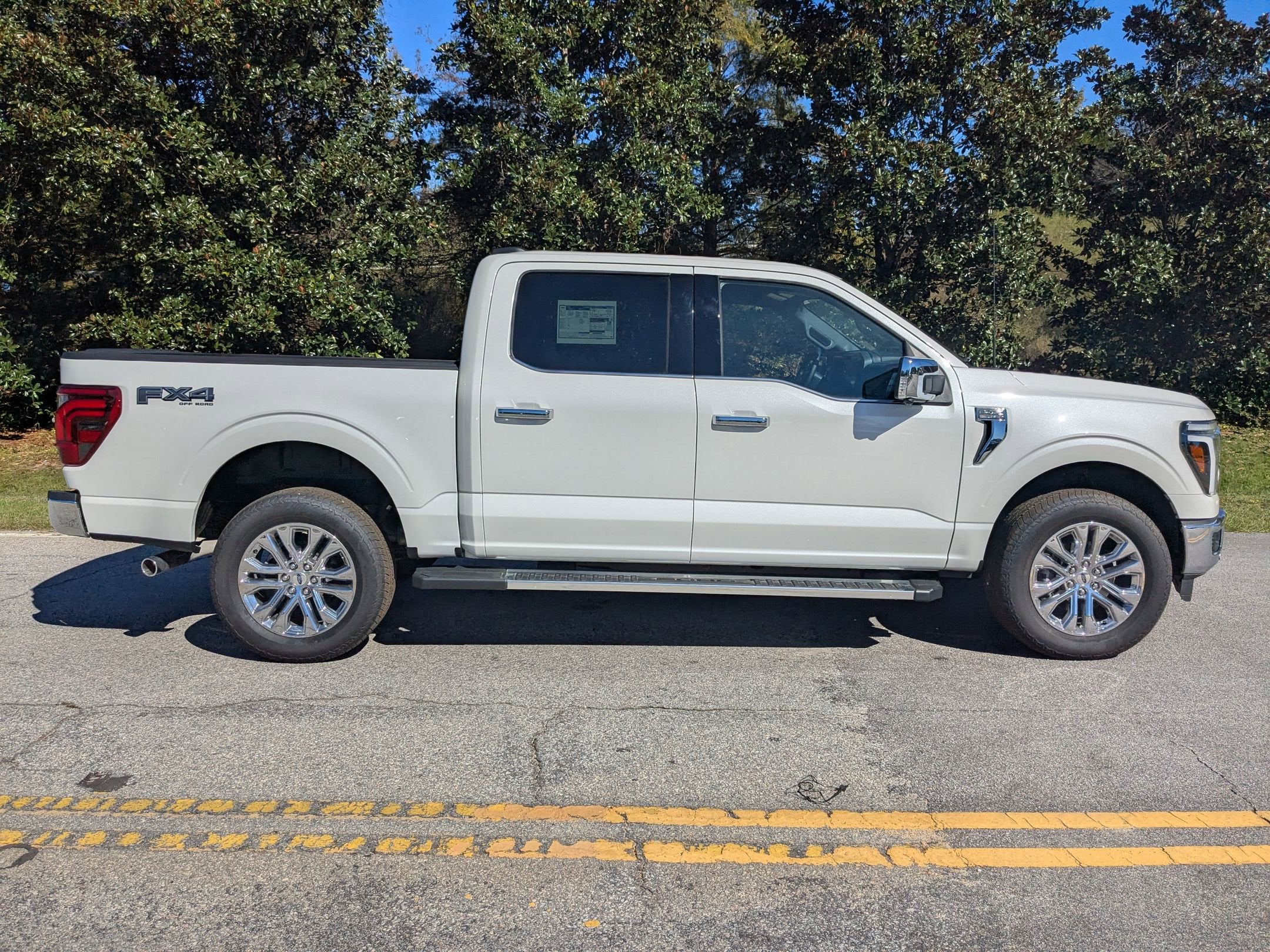 2025 Ford F-150 LARIAT