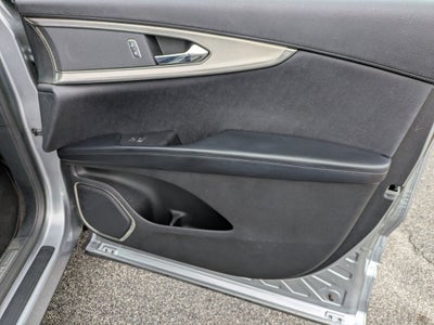 2020 Lincoln Nautilus Standard