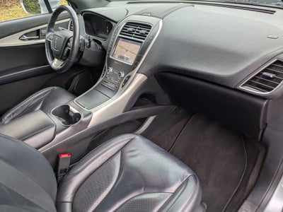 2020 Lincoln Nautilus Standard