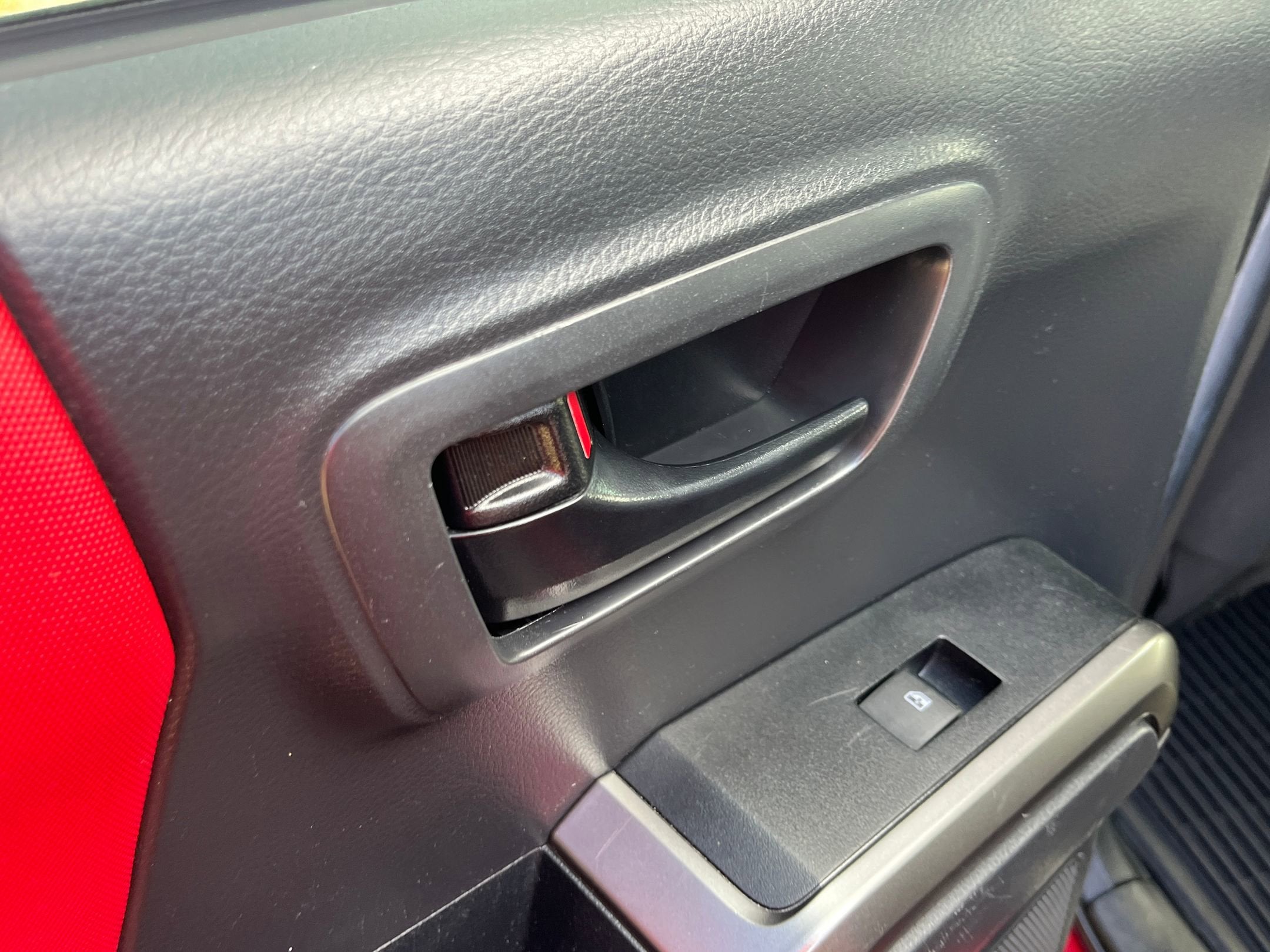 2022 Toyota Tacoma 4WD SR5