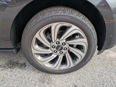 2023 Lincoln Navigator L Reserve