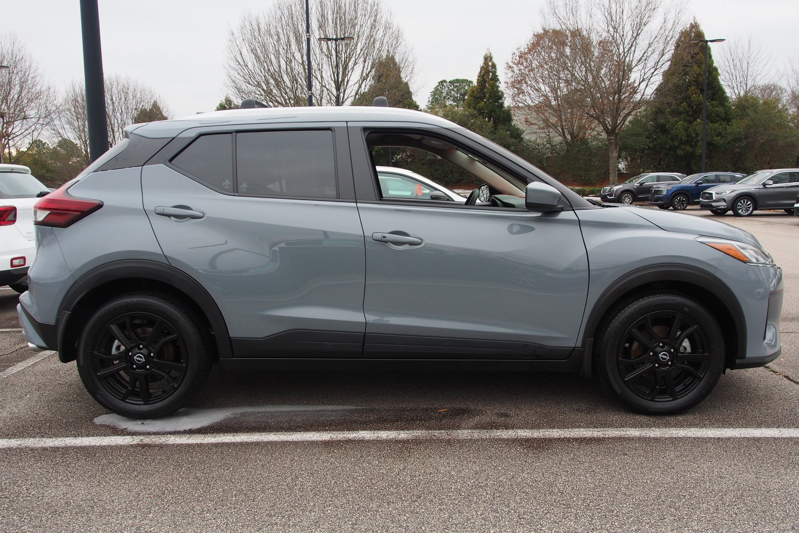 2024 Nissan Kicks SV